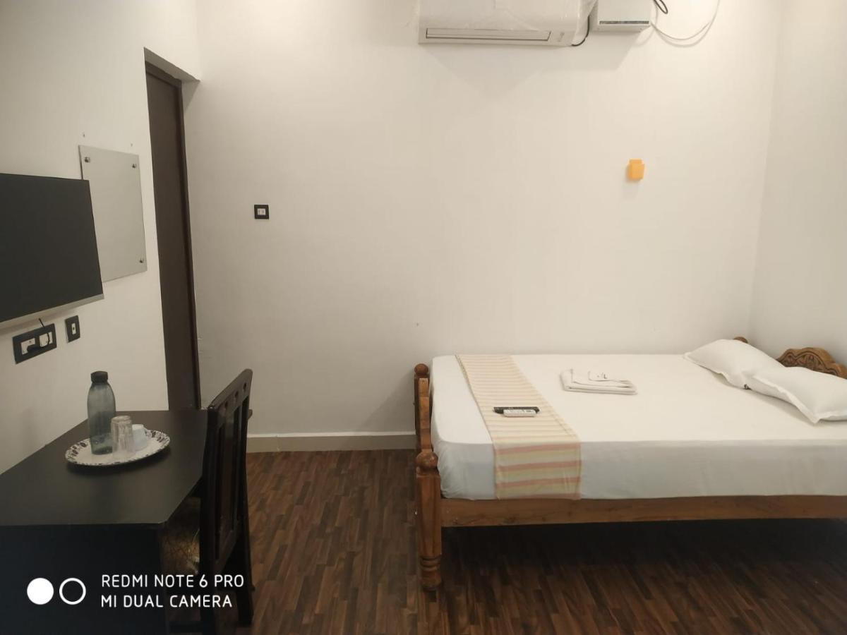 Bluemoon Homestay Puducherry Exterior foto