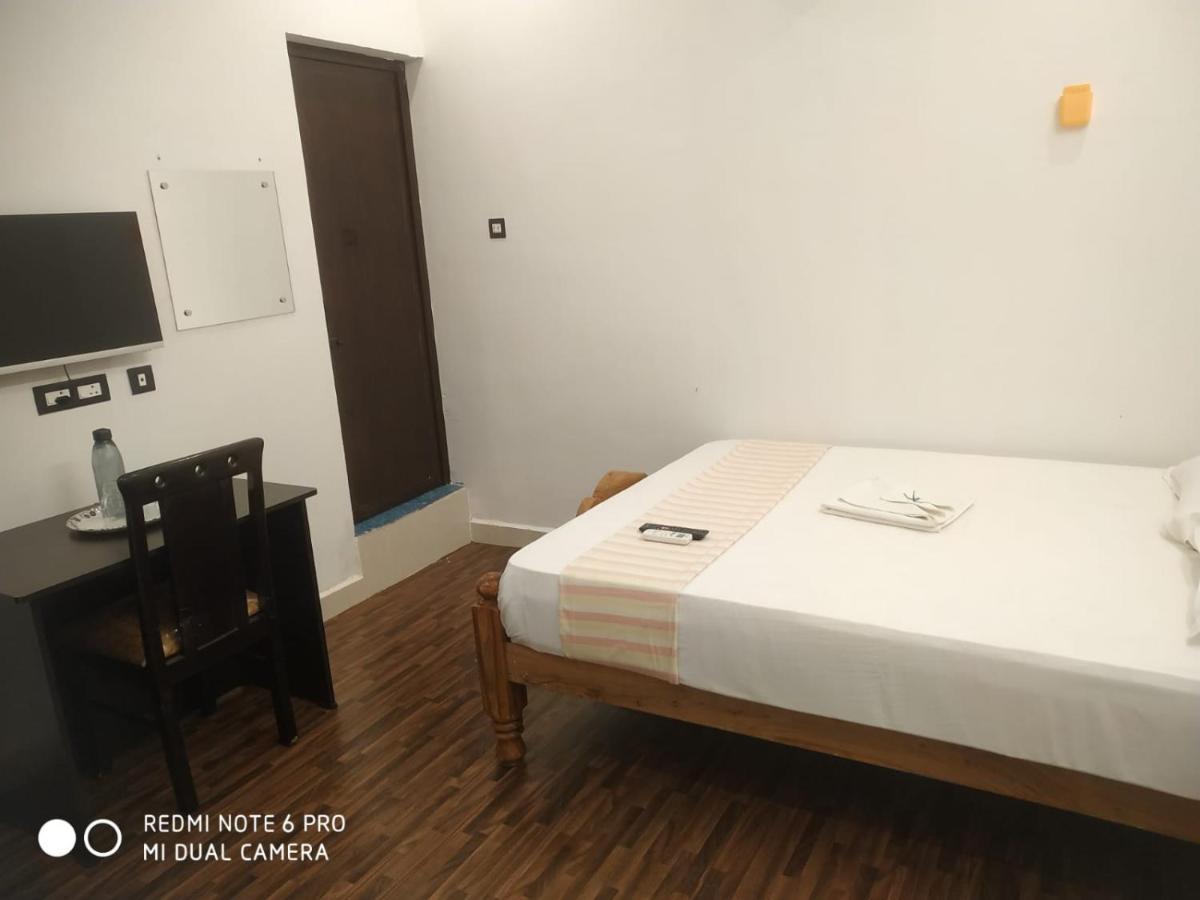 Bluemoon Homestay Puducherry Exterior foto