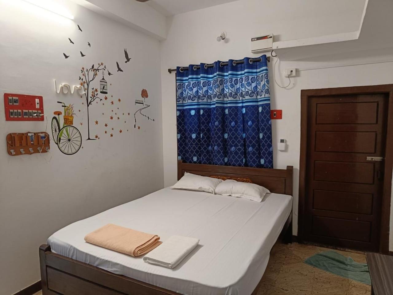Bluemoon Homestay Puducherry Exterior foto